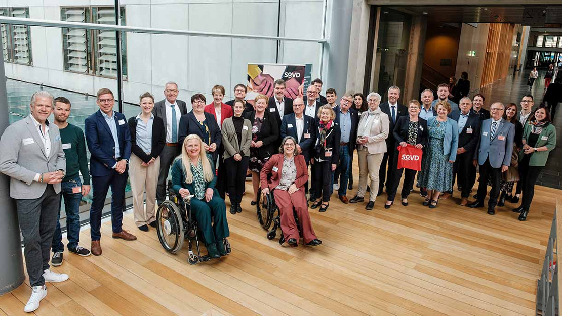 Gruppenbild im Bundestag